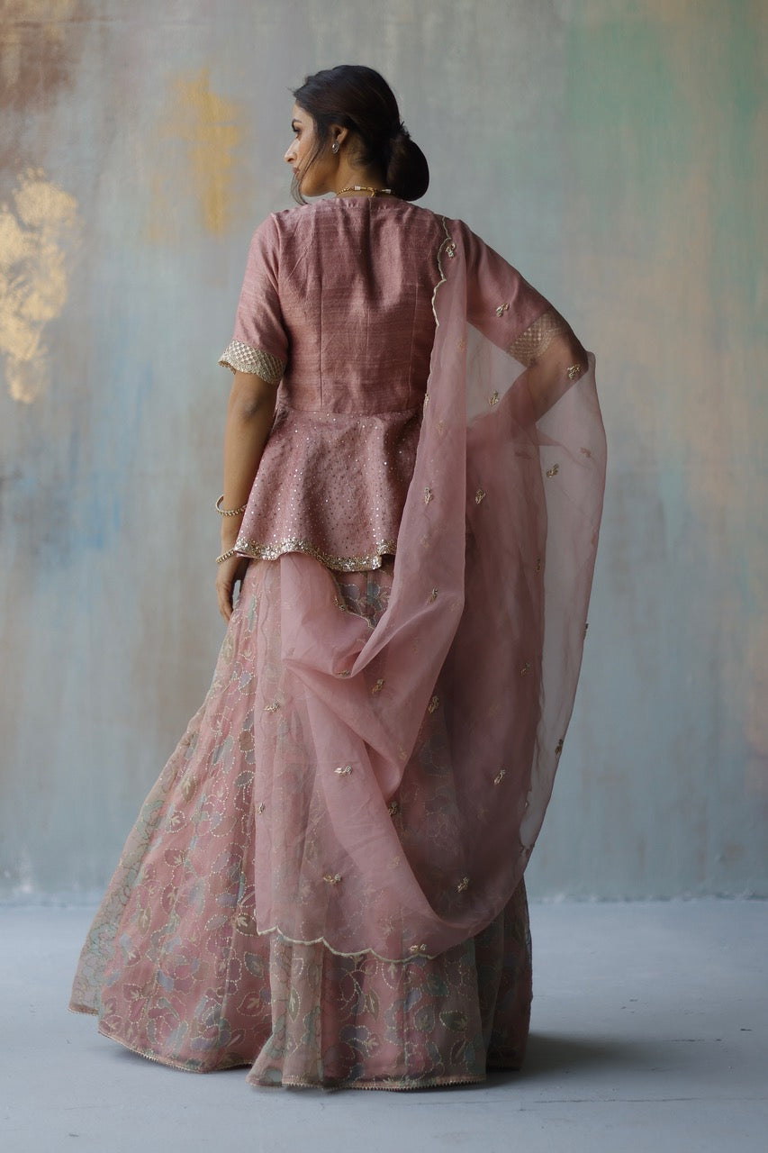 Alana lehenga