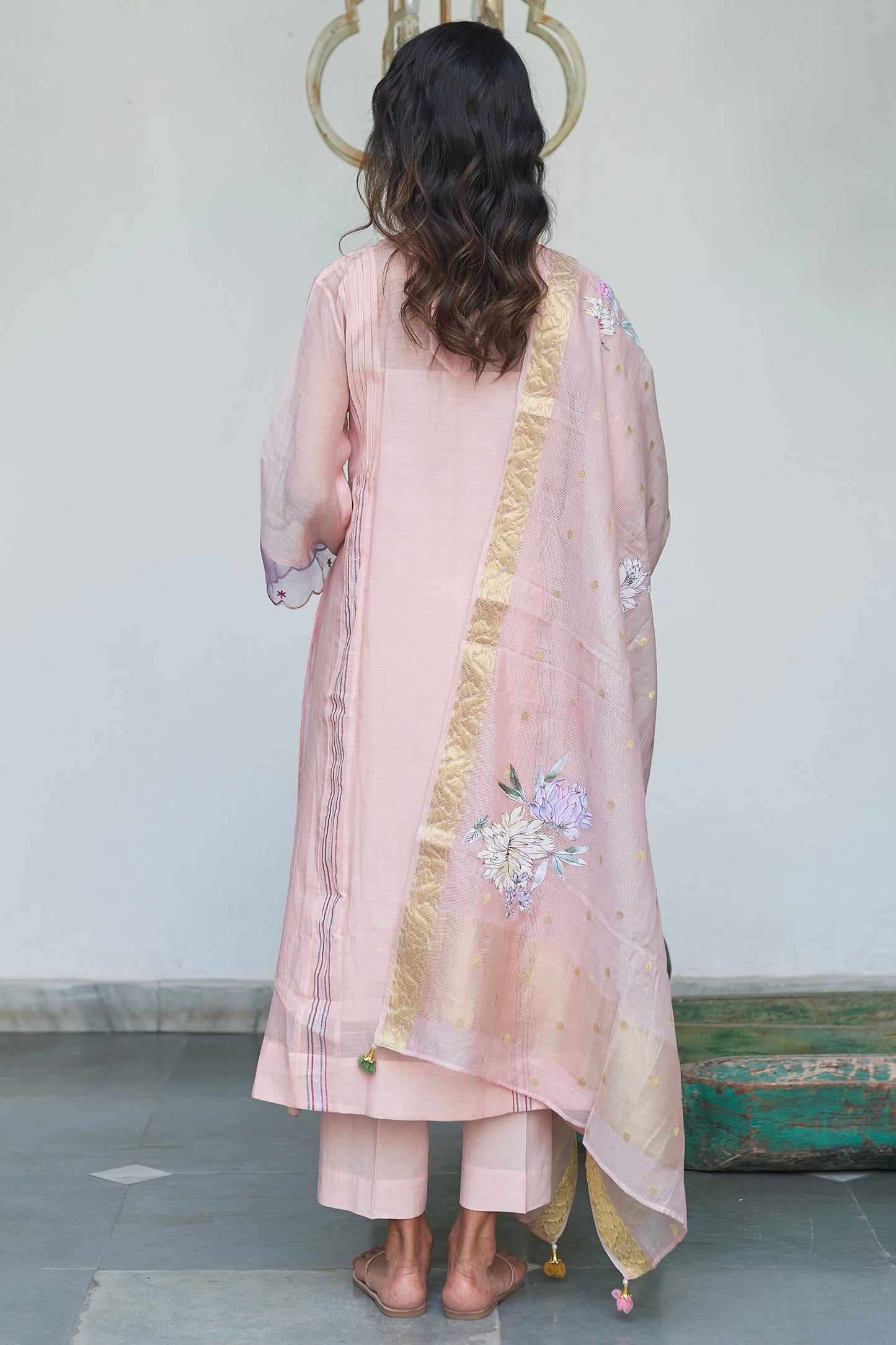 The Aster Set with Gerberas