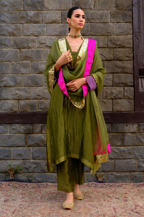 Reem Kurta Set