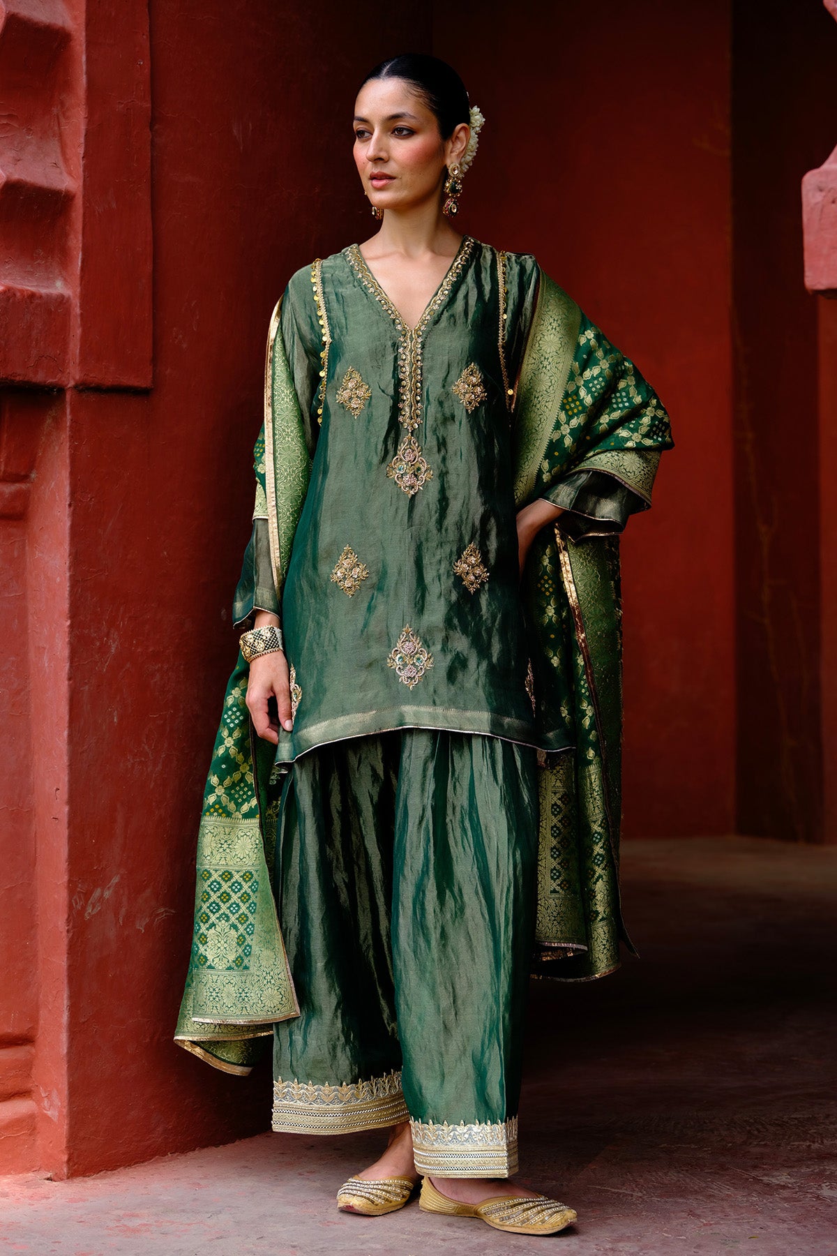 Maahgul Sharara Set