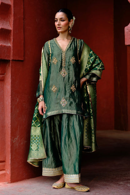 Maahgul Sharara Set