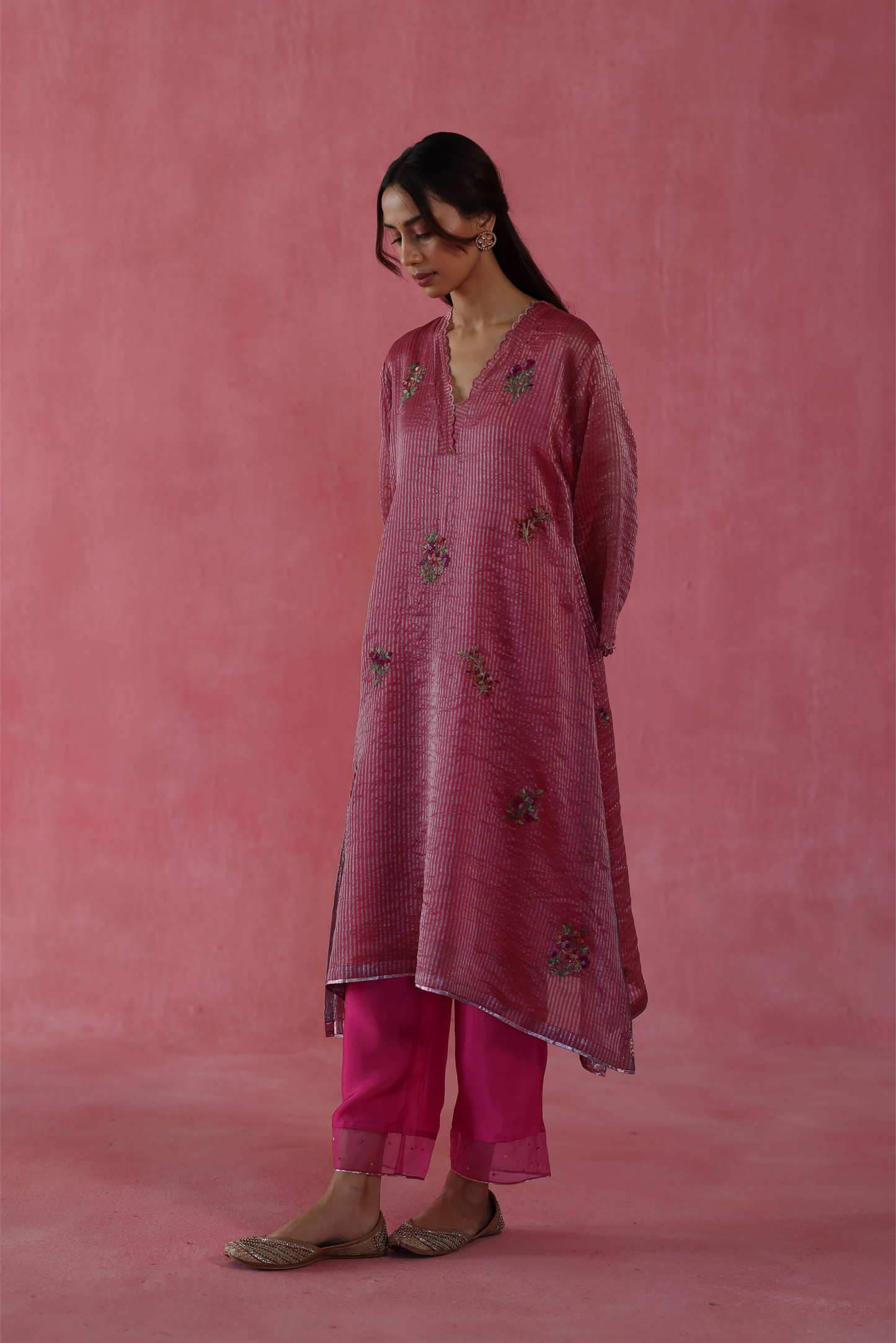 Shakkar Kurta Set