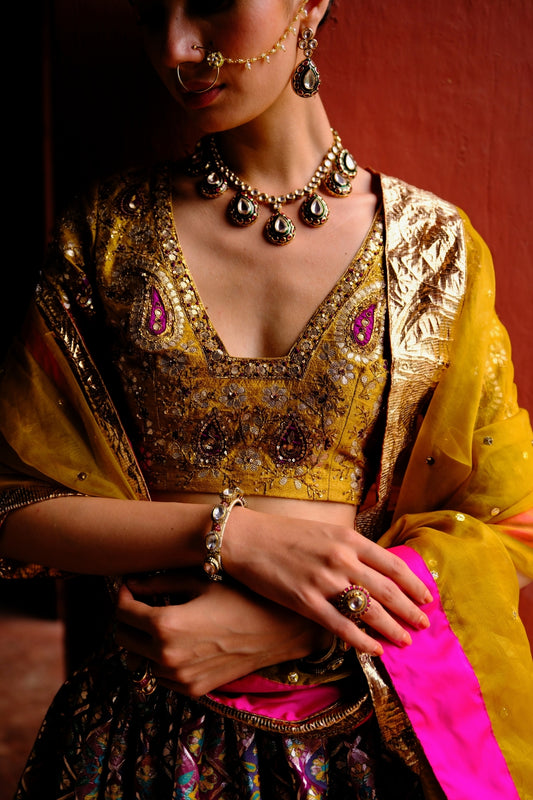 Aamna Lehenga Set