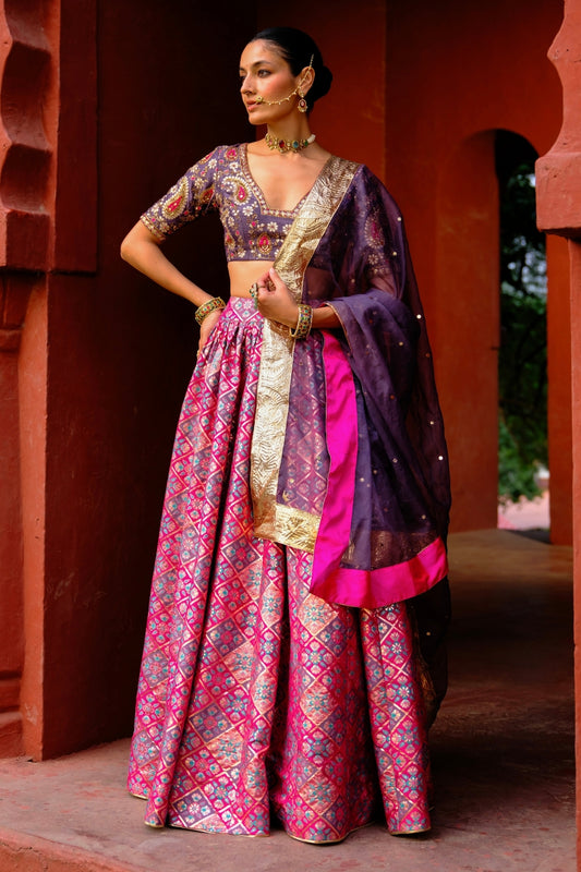 Aamna Lehenga Set