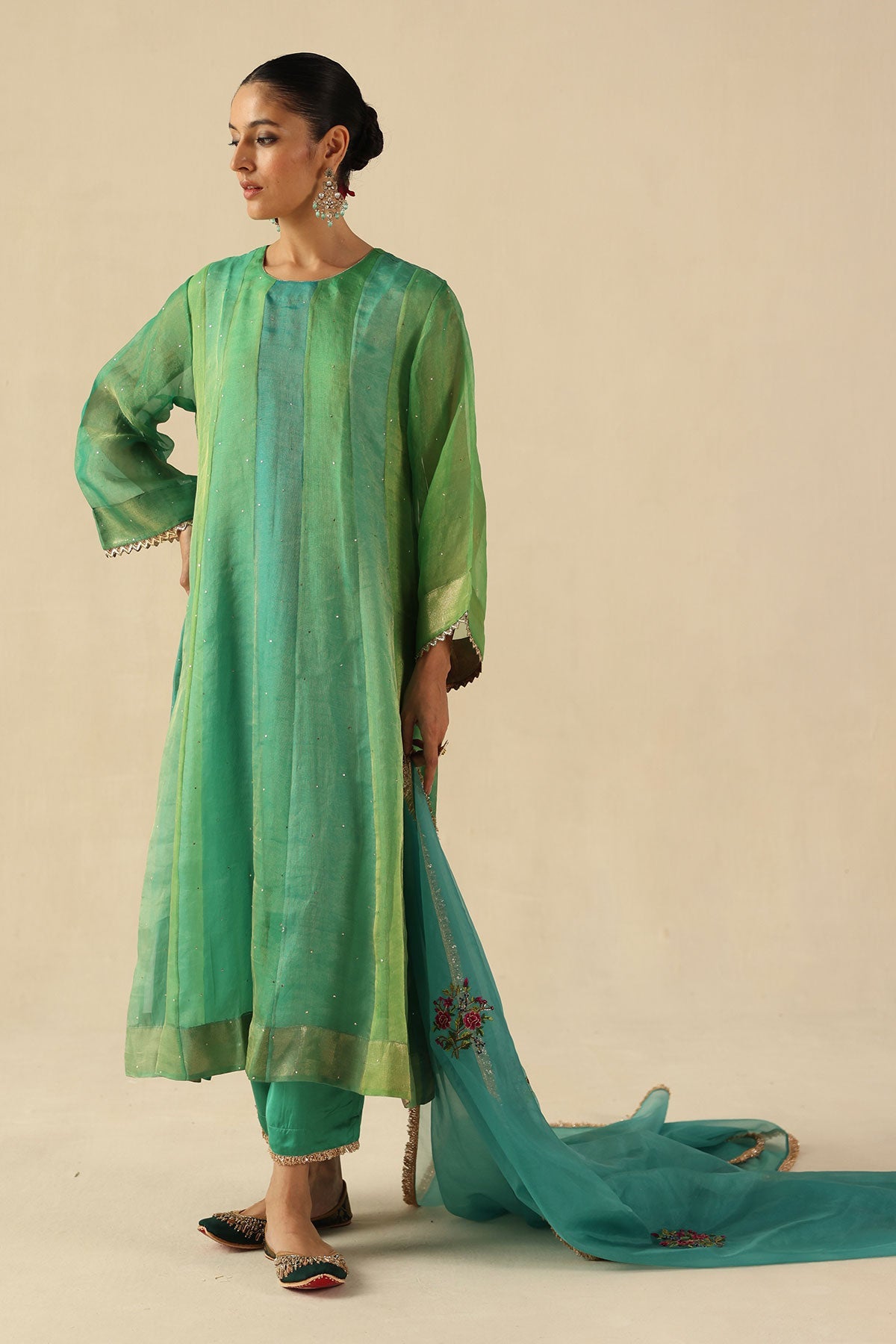 Rimjhim Kurta Set