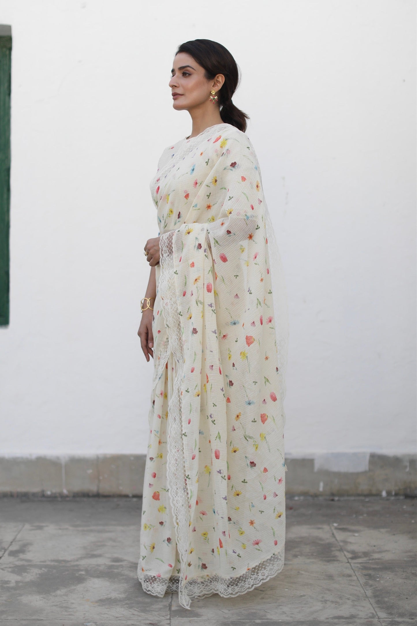 Gule Aftab Saree