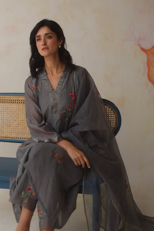Nishat Kurta Set