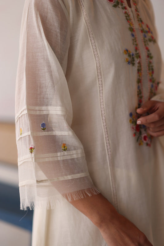 Mogra Kurta Set
