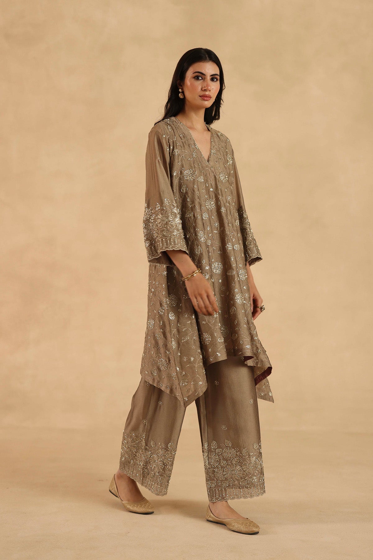 Polki Farshi Set