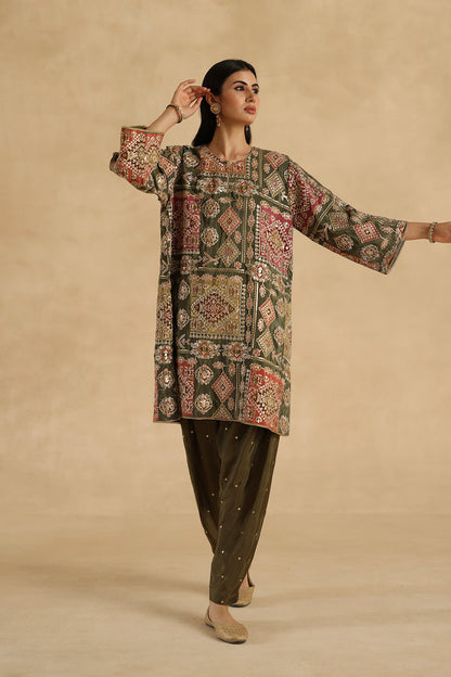 Manik Kurta Set