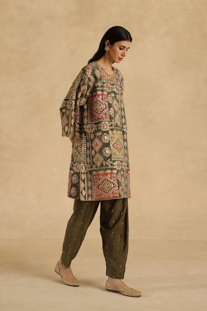 Manik Kurta Set