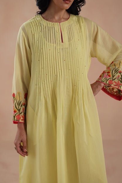 Swara Kurta