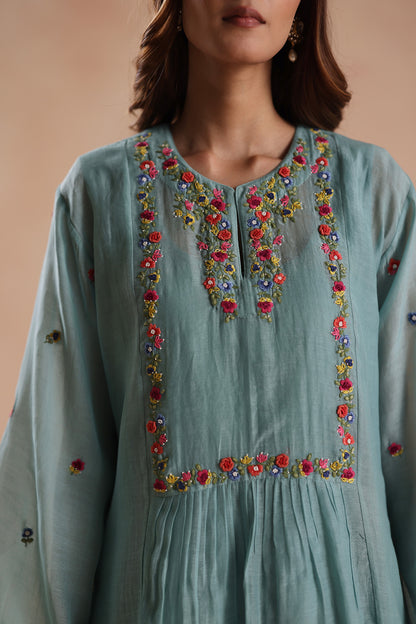 Sonam Pal in Jheel Kurta Set