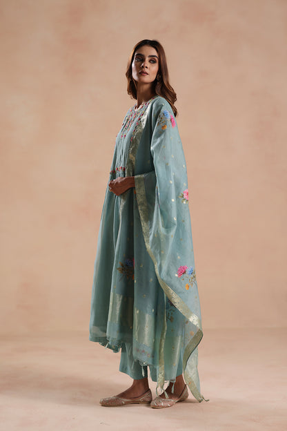 Sonam Pal in Jheel Kurta Set