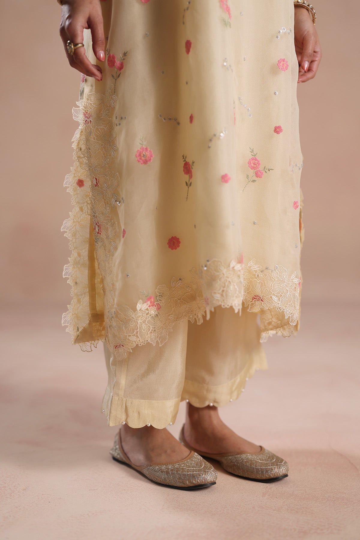 Sara Arjun in Sareena Kurta Set