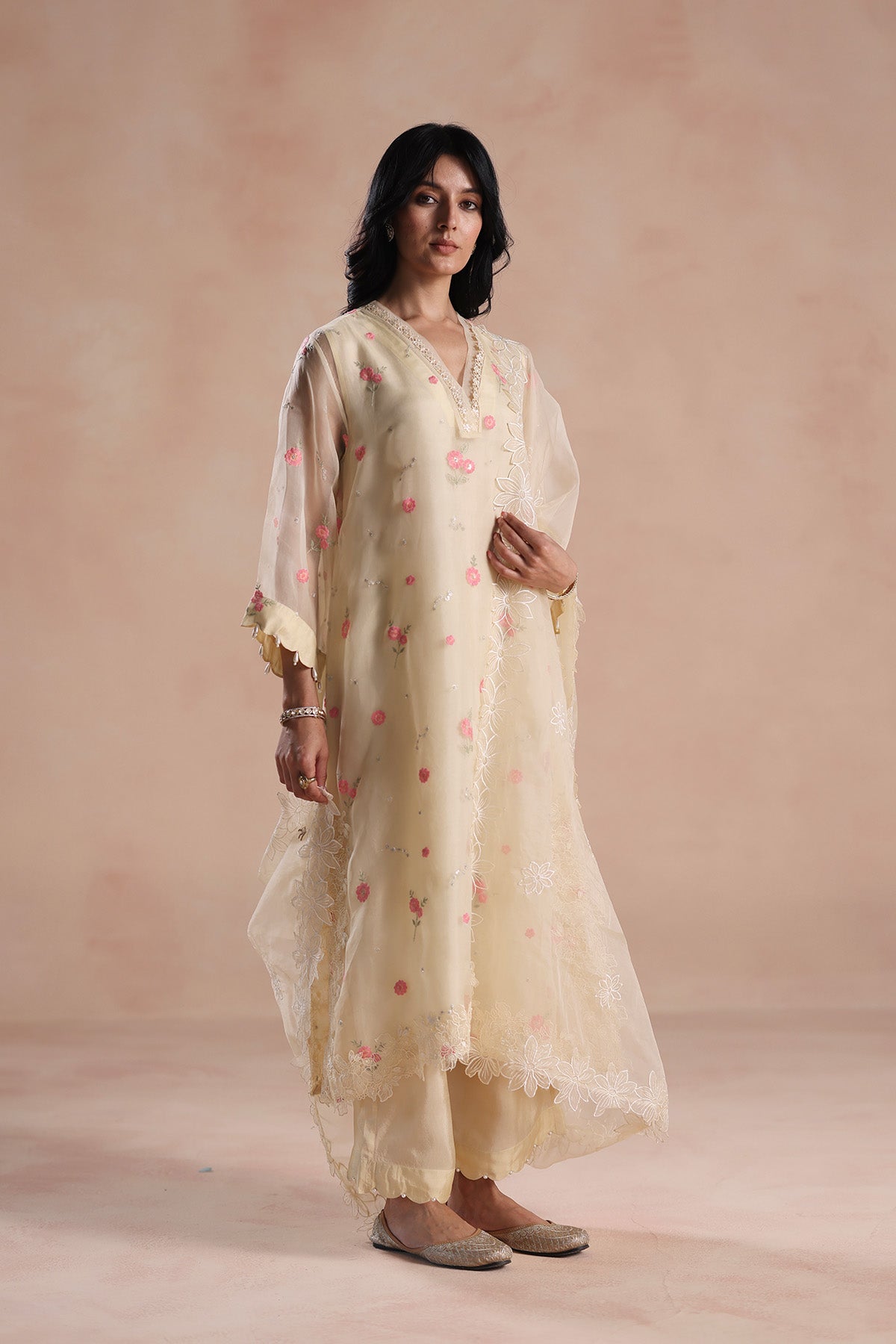 Sara Arjun in Sareena Kurta Set