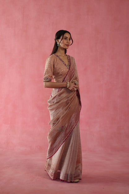 Anjeer Saree