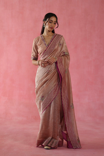 Anjeer Saree
