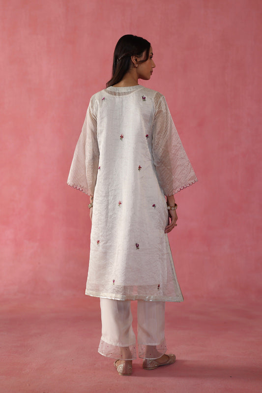 Shakkar Kurta Set