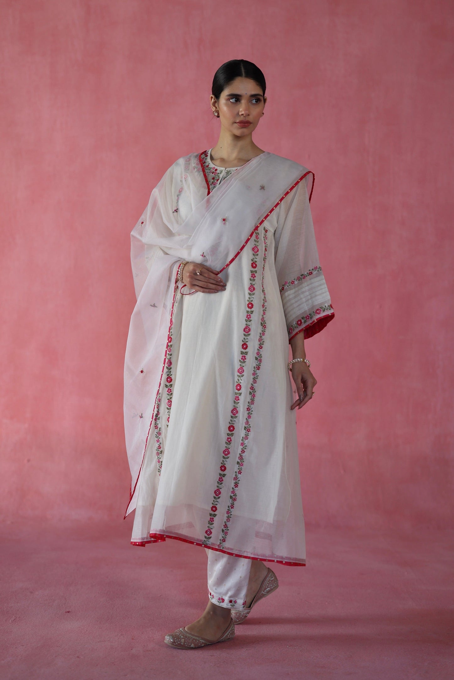 Kulfi Kurta Set
