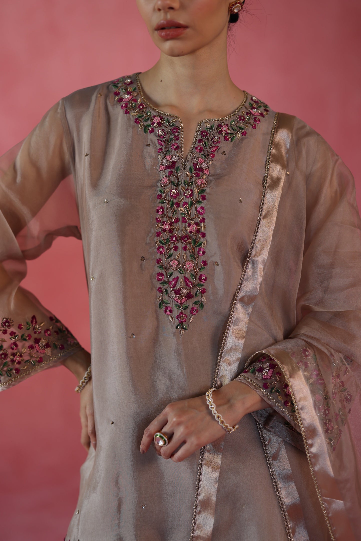 Kewra Kurta Set