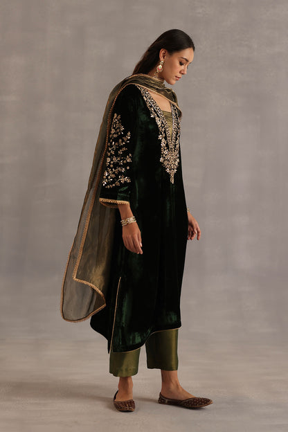 Minar Kurta Set