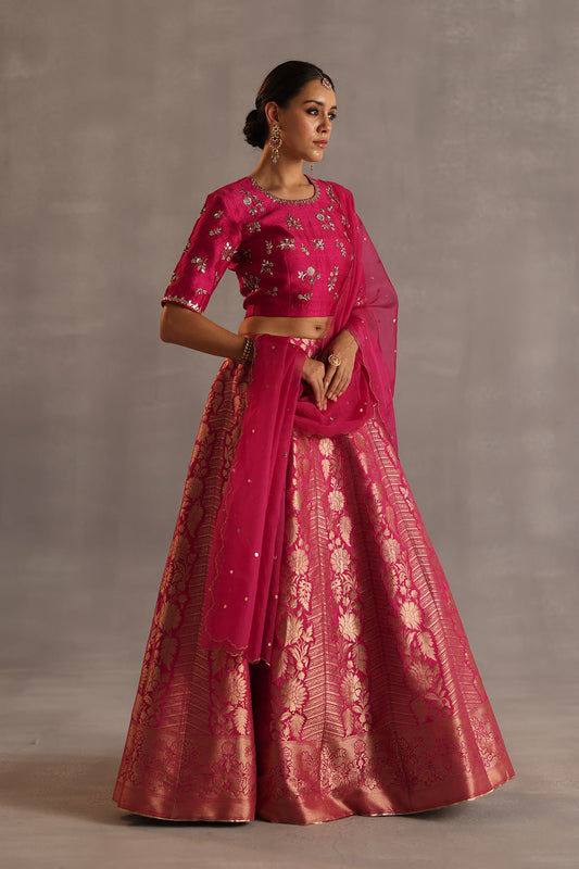 Malhar Lehenga