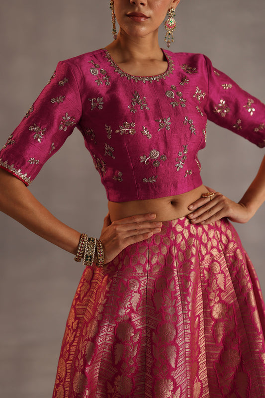 Malhar Lehenga