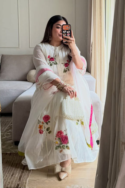Gurleen X Holi Kurta Set