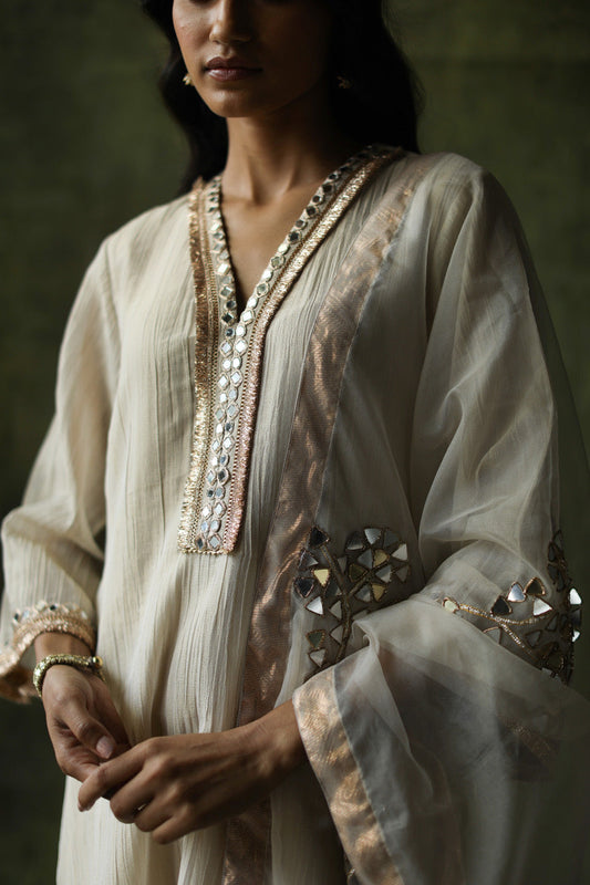 Bahaar Kurta Set