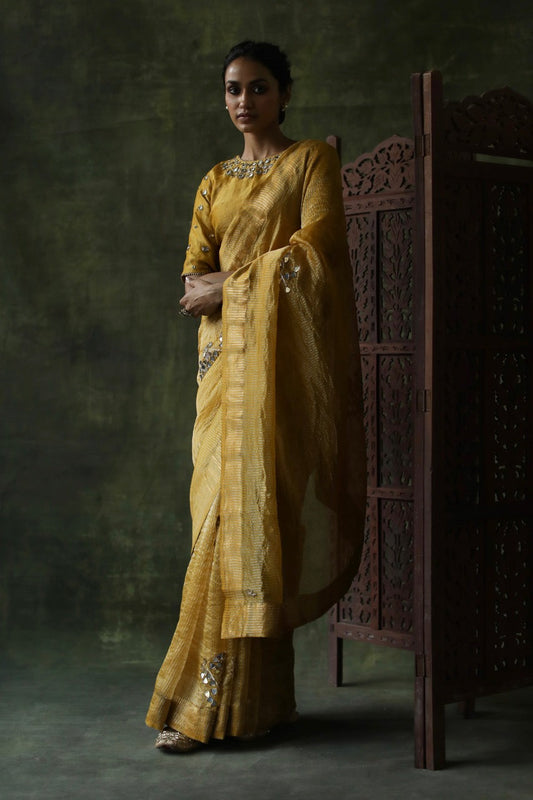 Gulnaaz Saree