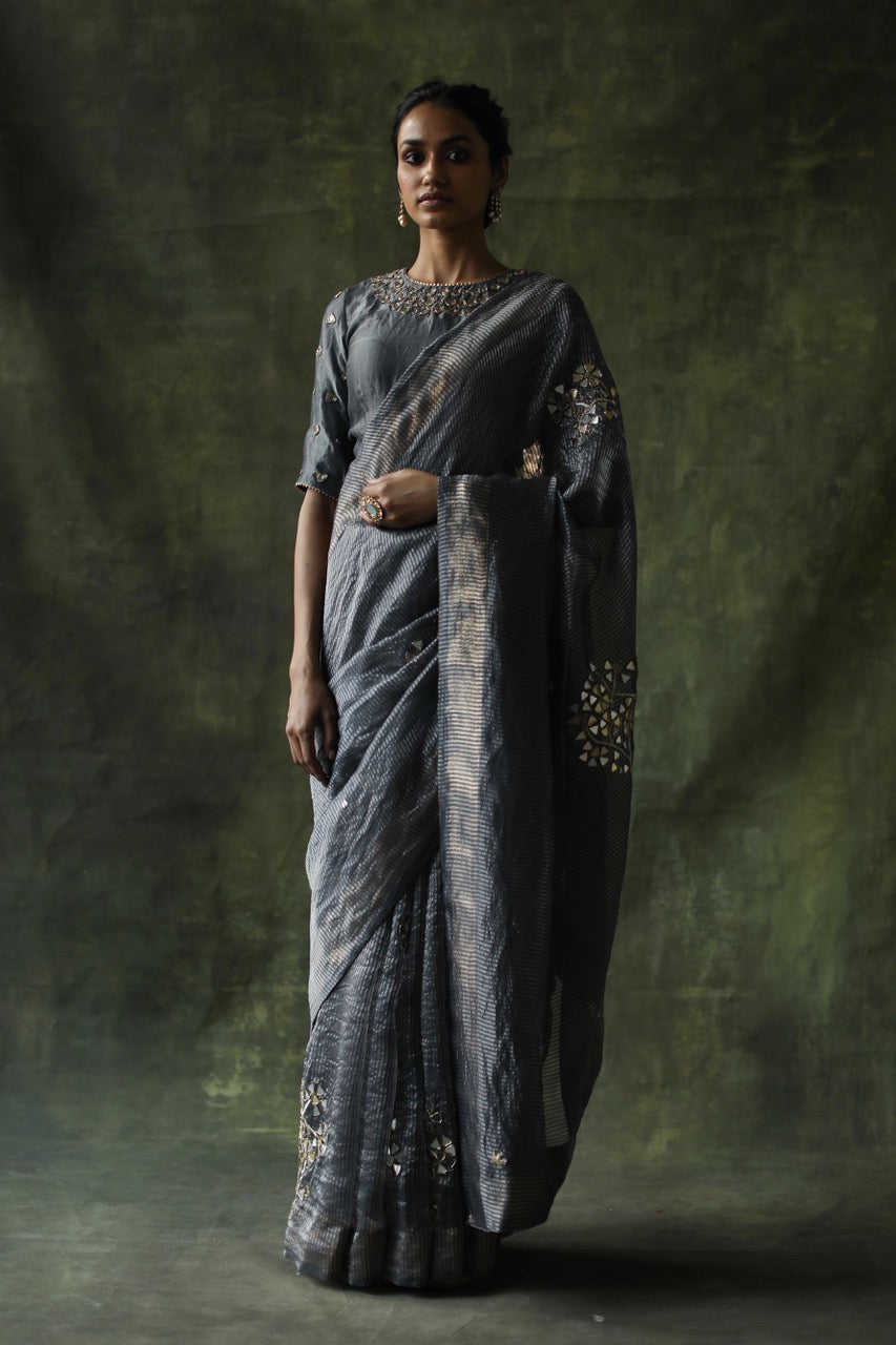 Gulnaaz Saree