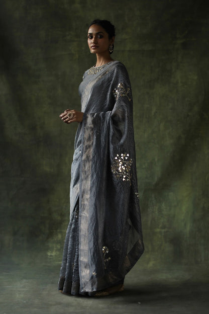 Gulnaaz Saree