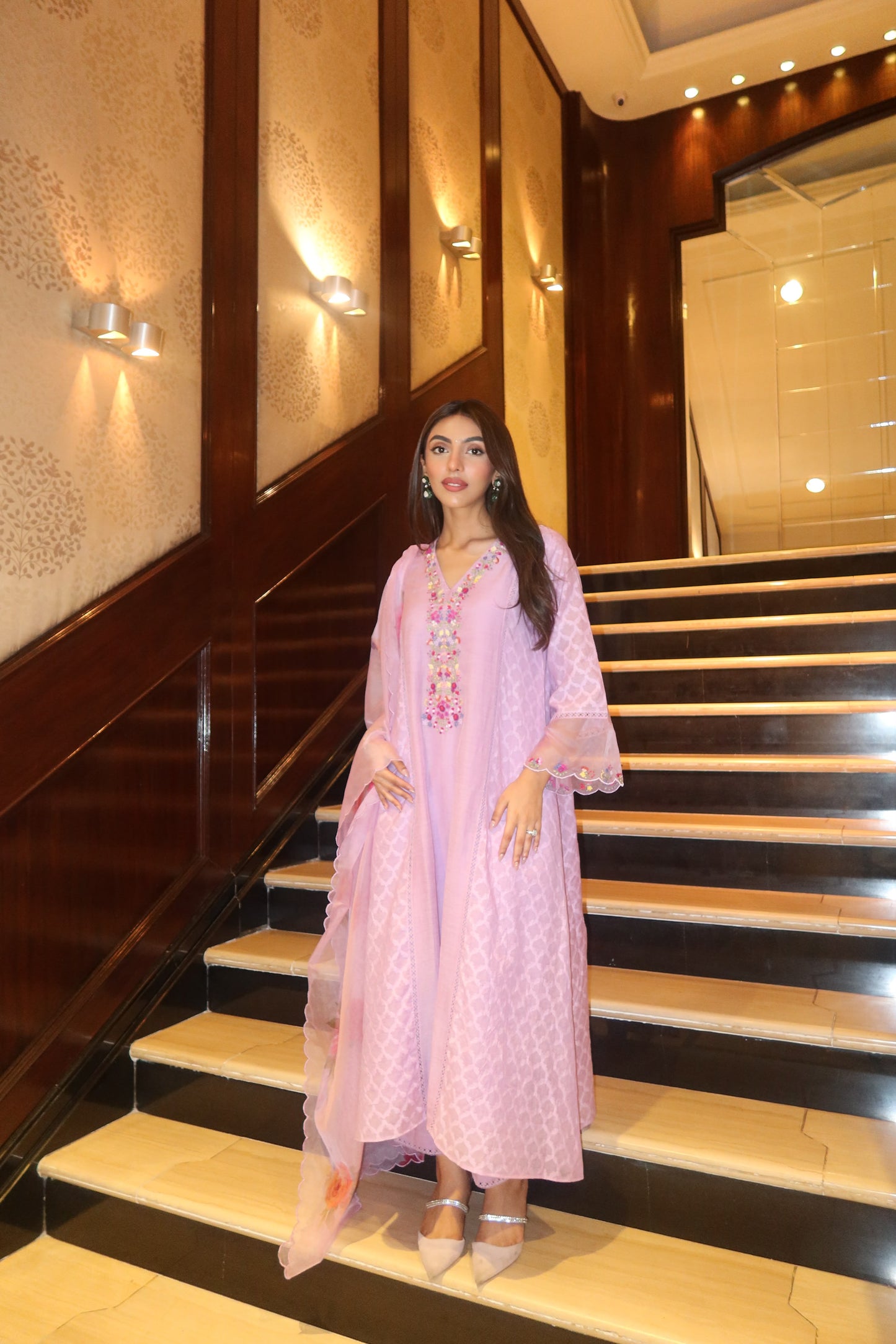 Mallaika Chedda in Rua Kurta Set