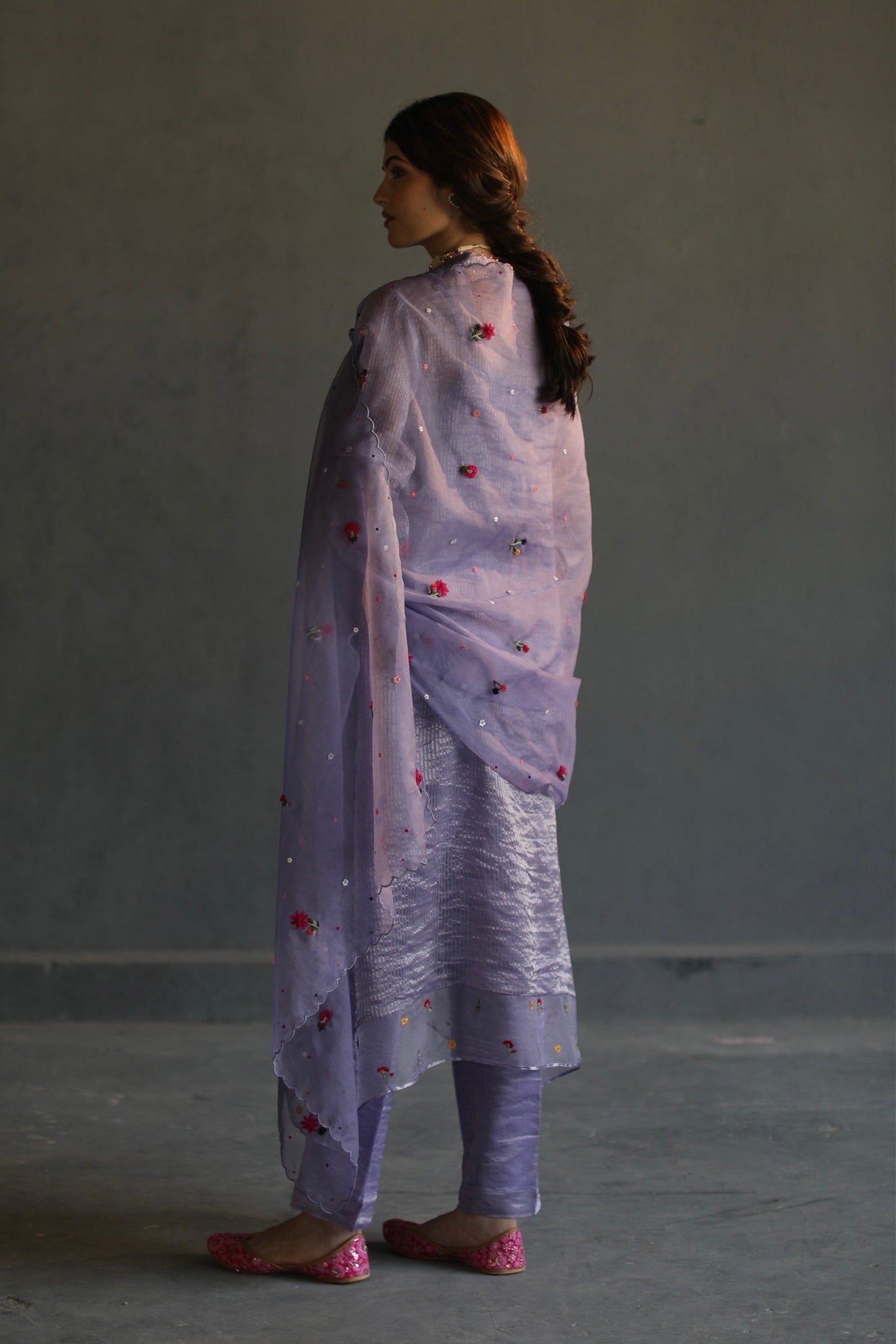 Jhilmil Kurta Set