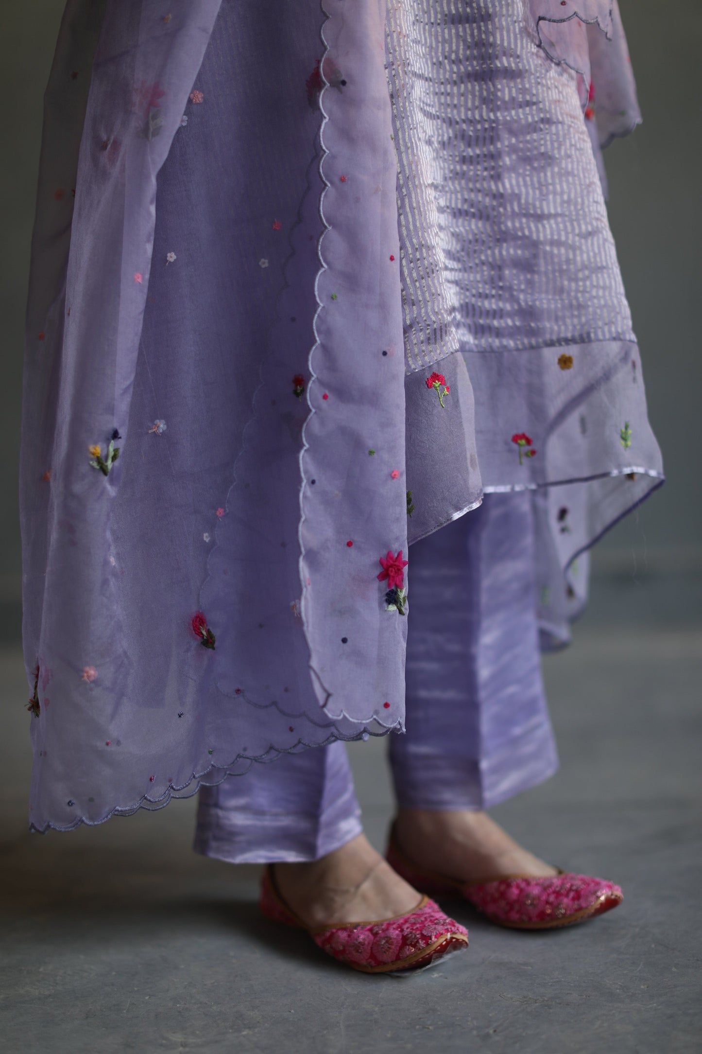 Jhilmil Kurta Set