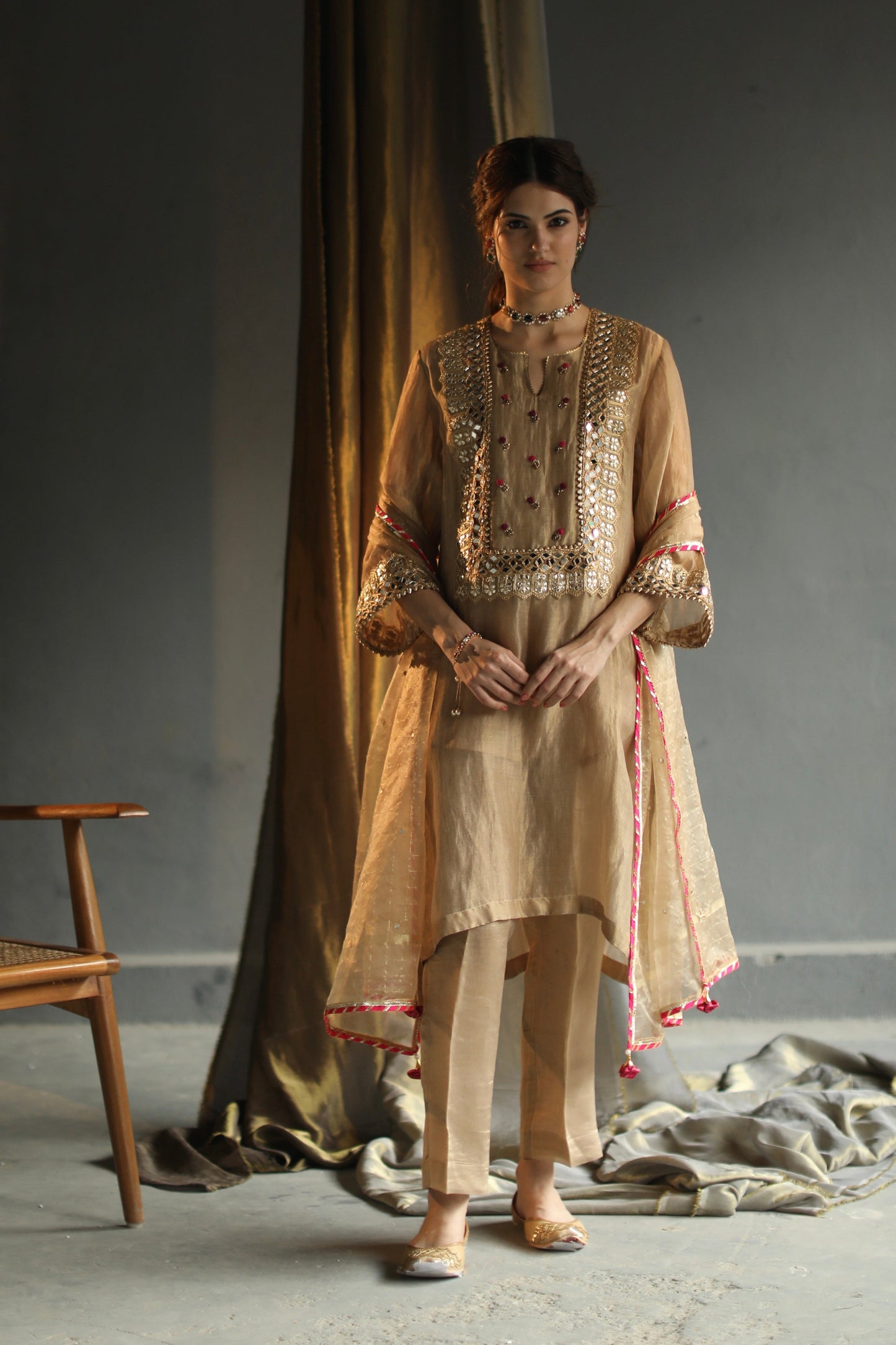Nakasha Kurta Set