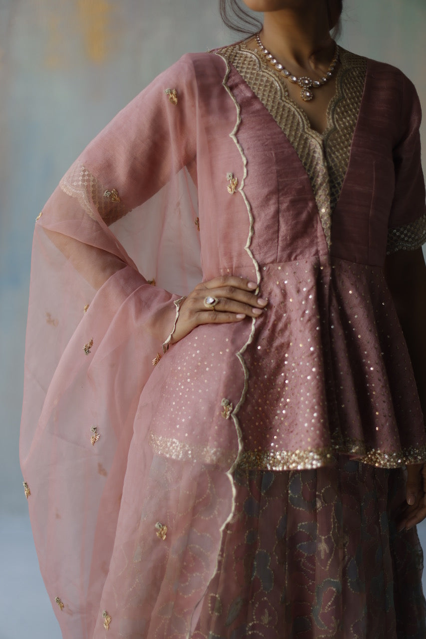Alana lehenga