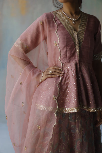 Alana lehenga