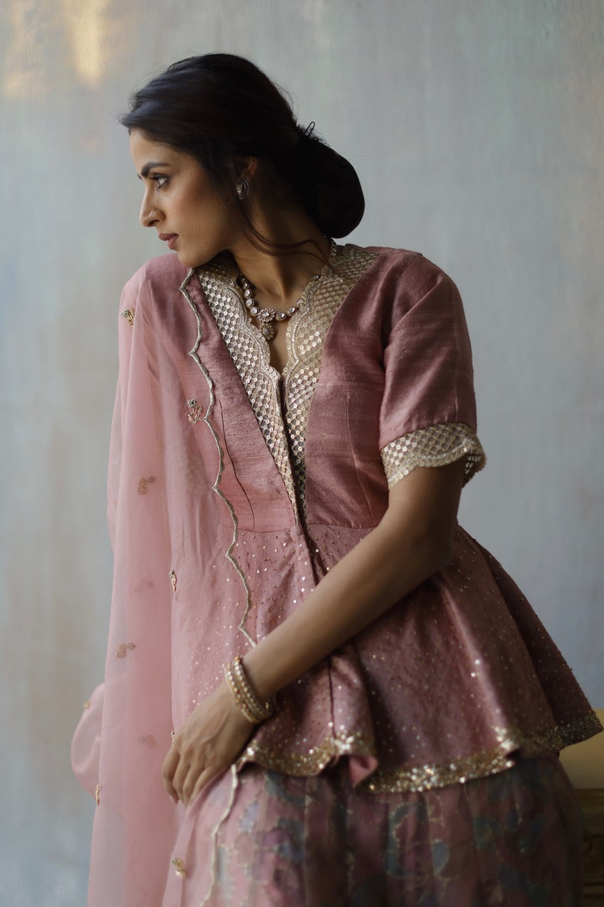 Alana lehenga