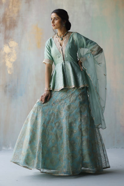 Alana lehenga