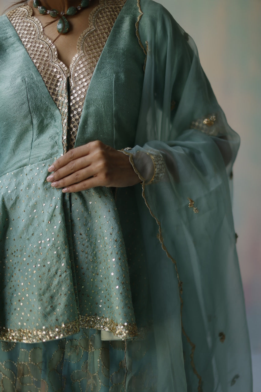 Alana lehenga