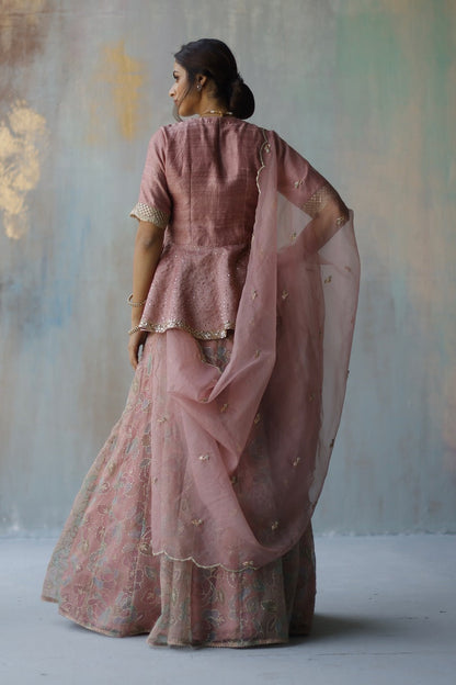 Alana lehenga