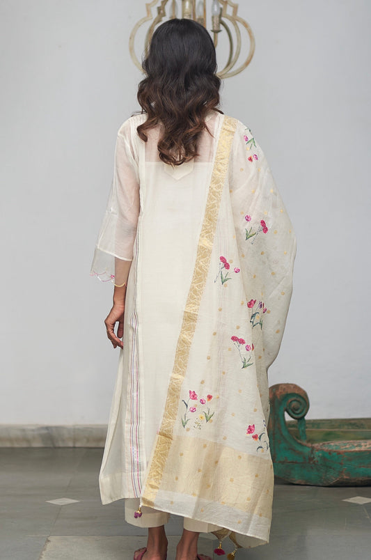 The Aster Set with Orchids