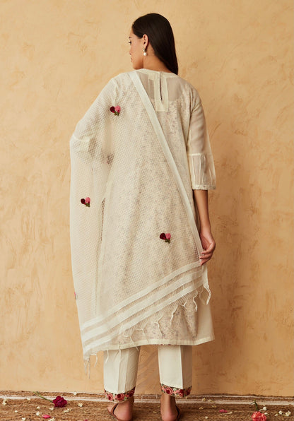 Freesia Kota Set